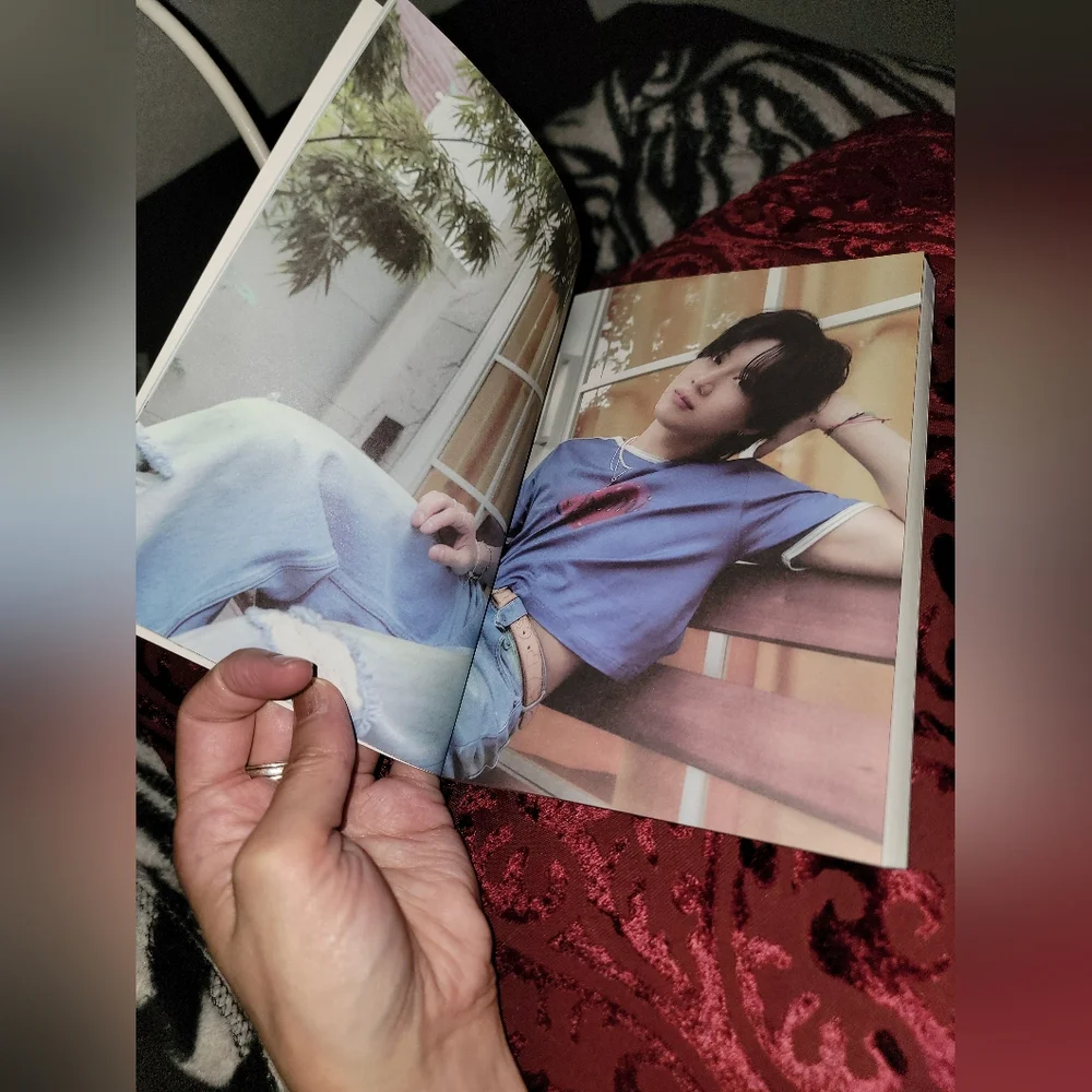 TAEMIN SEASONS GREETINGS 2025 Mini Diary with Yearly Plan